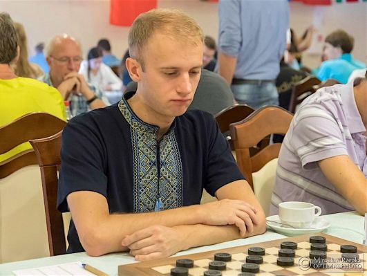 Федерация шашек Украины: Дисквалифицированному чемпиону мира по шашкам Аникееву нужна помощь для подачи дела в Международный арбитраж