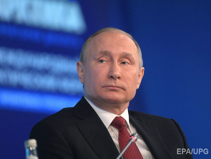 Путин предложил читать по губам в ответ на вопрос о вмешательстве России в выборы США 