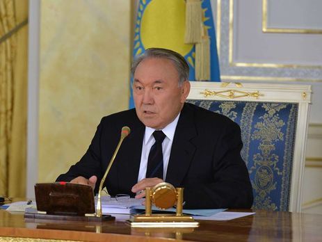 Назарбаев заявил о намерении перевести казахский алфавит на латиницу