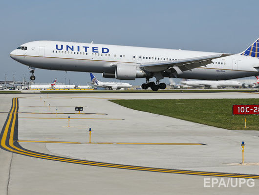 United Airlines сняла с рейса пару, которая летела жениться в Коста-Рику