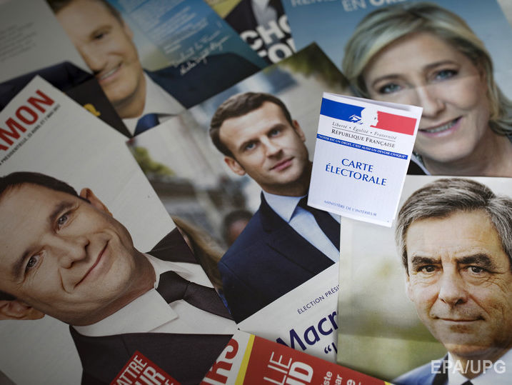 У Франції проходить перший тур президентських виборів