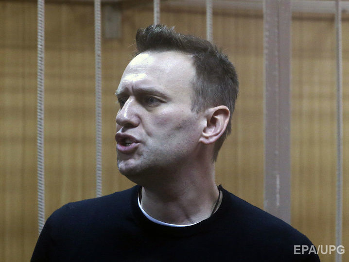 "Іду з політики". Навальний прокоментував пародію на "Тает лед" від пенсіонерів із Краснодара