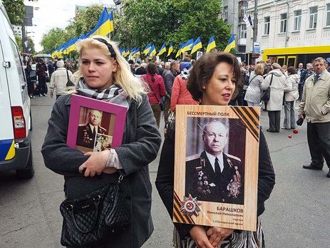 В Киеве у монумента Вечного огня произошла потасовка – СМИ