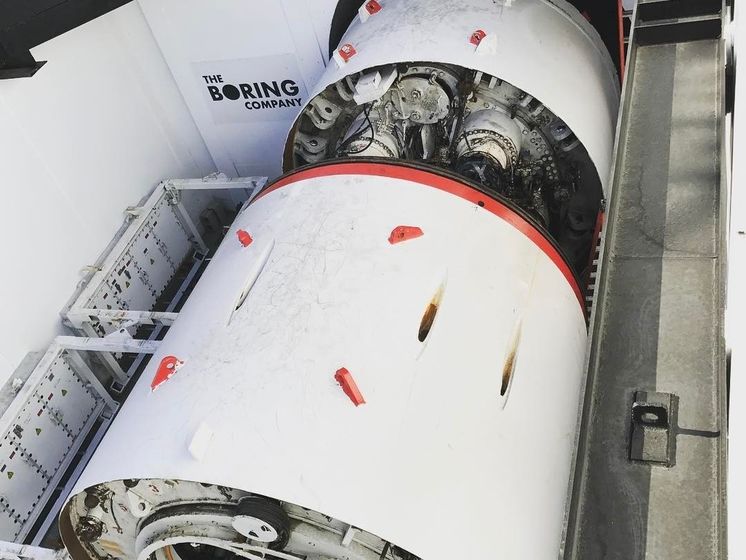  Маск показал первые испытания сверхскоростного тоннеля под Лос-Анджелесом. Видео 