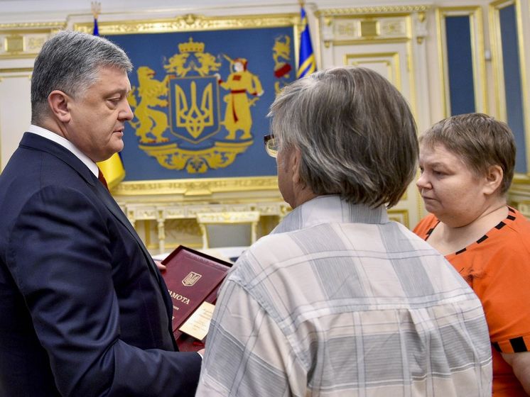 Порошенко присвоил погибшему на Евромайдане белорусу Жизневскому звание Героя Украины посмертно
