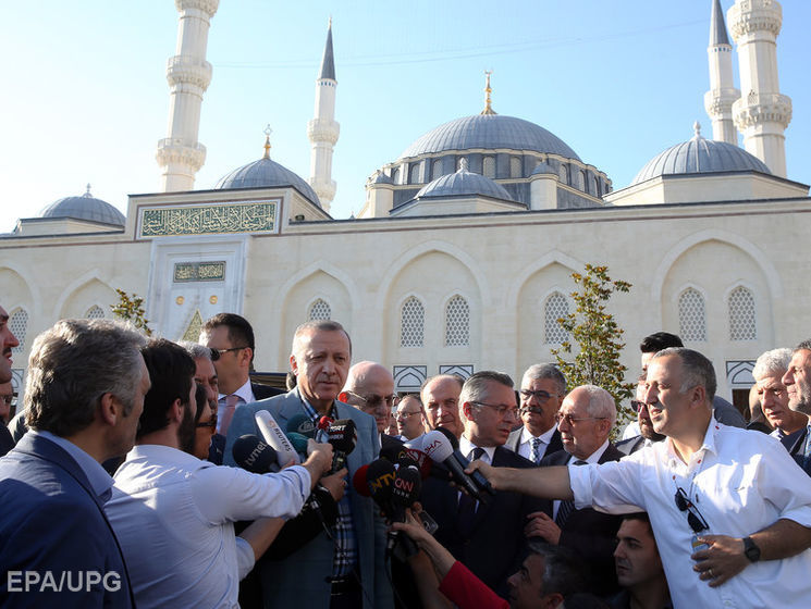 ﻿Ердоган утратив свідомість під час молитви в мечеті