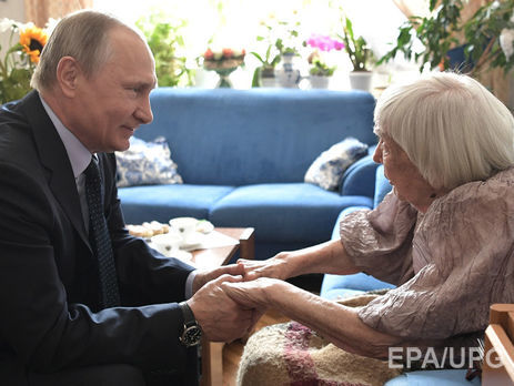 ﻿Гозман про Алексєєву, яка нібито поцілувала руки Путіна: Актриса погано працювала над роллю. Це фальшивка
