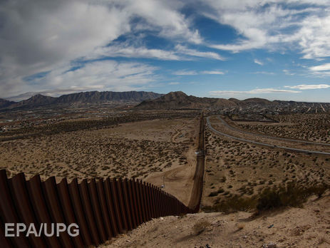 ﻿Палата представників Конгресу США проголосувала за виділення $1,6 млрд на стіну на кордоні з Мексикою