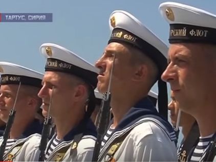 ﻿У сирійському Тартусі пройшов військовий парад ВМФ Росії
