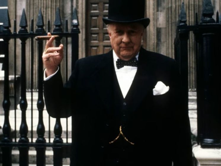 Умер актер Роберт Харди, сыгравший в "Черчилле" и "Гарри Поттере"