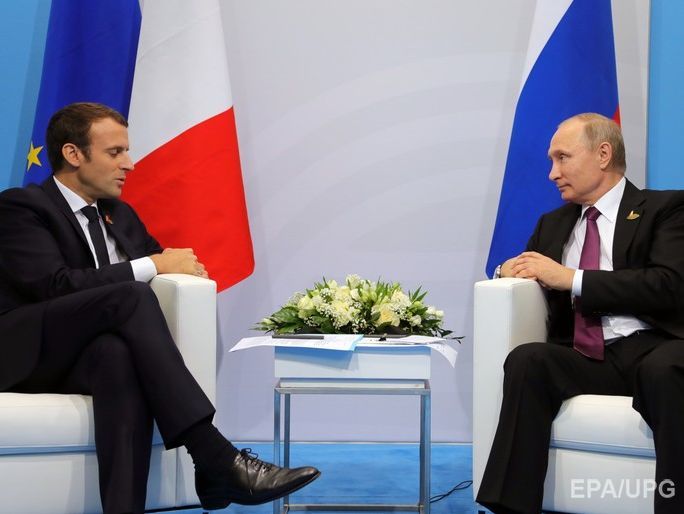 Путин призвал Макрона поддержать инициативу РФ о миротворцах на Донбассе