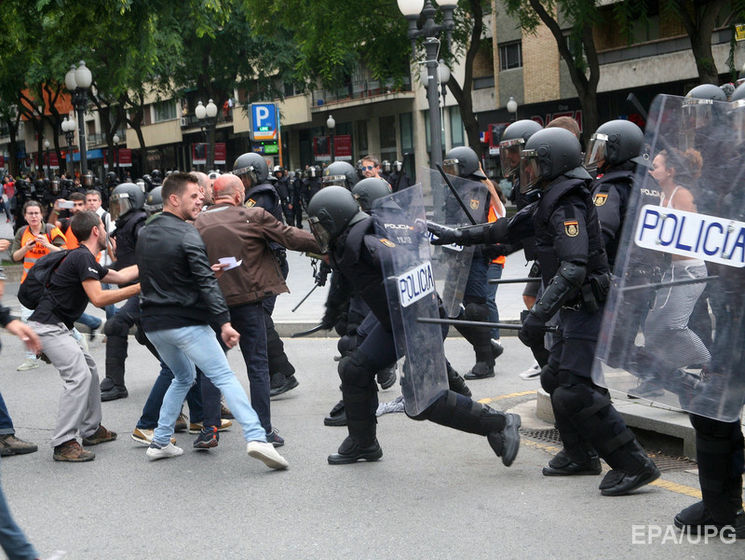 ﻿Влада Каталонії заявила, що під час сутичок із поліцією постраждало понад 800 осіб