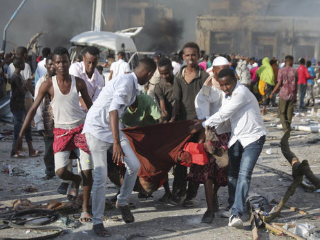 ﻿Директор служби швидкої допомоги Могадішо повідомив, що кількість загиблих унаслідок вибуху в місті збільшилася до 85