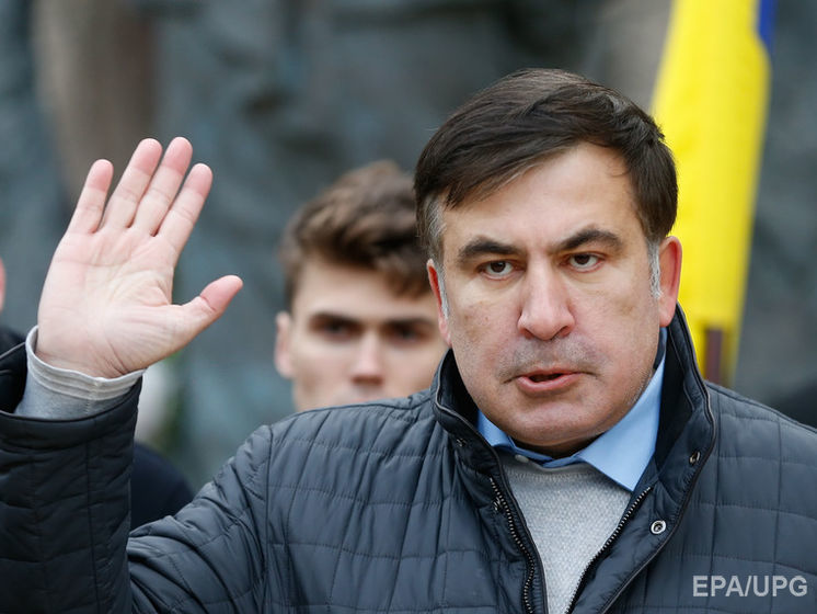 ﻿Саакашвілі вимагає від міграційної служби України пояснень, чому йому не дають політичного притулку