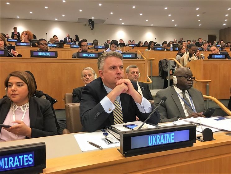 Третий комитет Генассамблеи ООН принял обновленную резолюцию о правах человека в Крыму