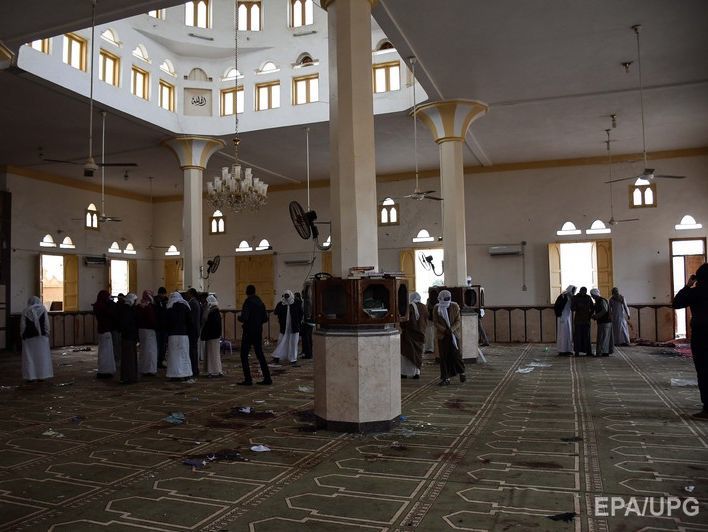 ﻿Президент Єгипту розпорядився побудувати мавзолей на спомин про жертв теракту 24 листопада