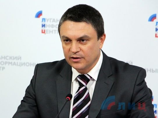 Новый главарь "ЛНР" Пасечник заявил, что отставка Плотницкого не повлияет на обмен пленными