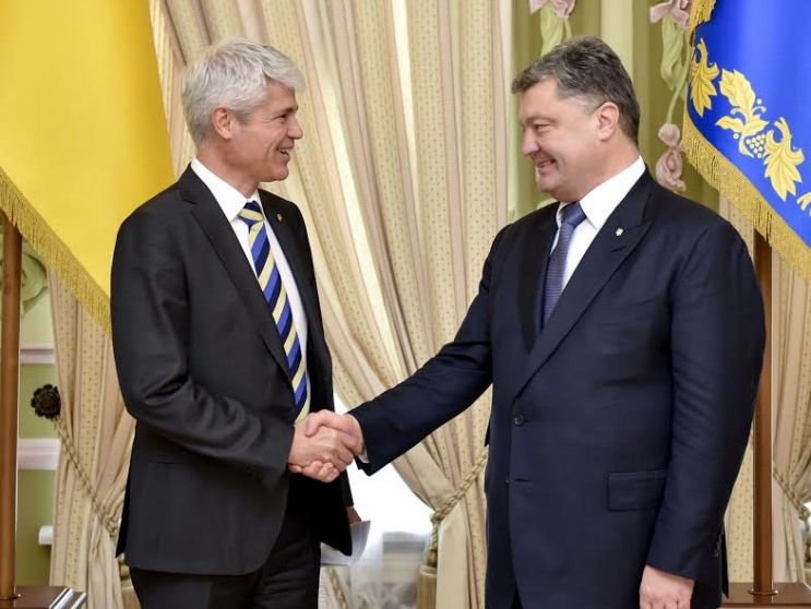 Посол Швейцарии о преградах для инвестирования в Украину: Коррупция является проблемой. Факт, что нет соблюдения верховенства права