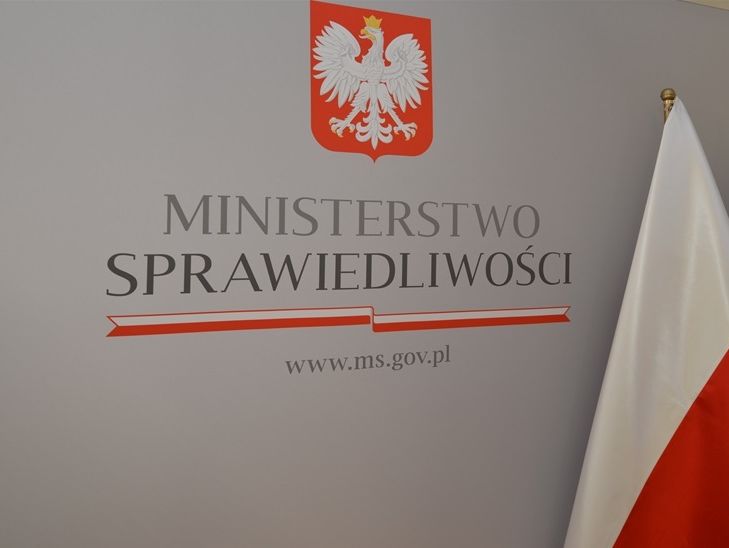 В Польше открыли реестр с данными педофилов