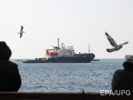 26 судов незаконно заходили в порты Крыма в декабре 2017 года