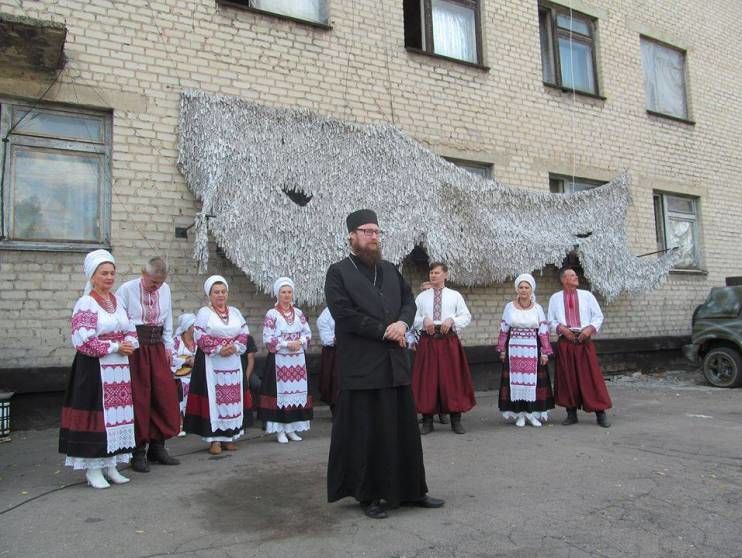 "Эта церковь не украинская, она зарабатывает на Украине и одновременно ненавидит ее". Священник УПЦ МП решил прекратить служение в церкви