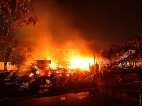 Пожежа в таборі "Вікторія" знищила майже всі докази – прокуратура