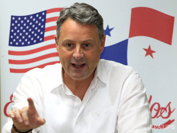 После слов Трампа о мигрантах из "грязных дыр" должность оставит посол США в Панаме