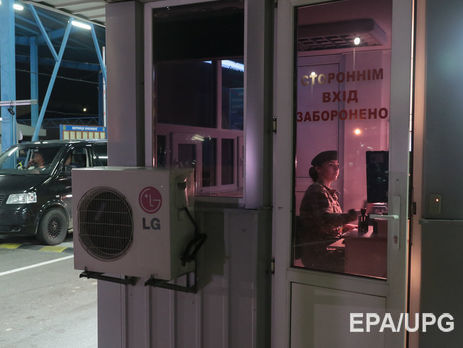 Приблизно 1,5 тис. іноземців заборонено в'їзд в Україну через відвідини окупованого Криму – Держприкордонслужба