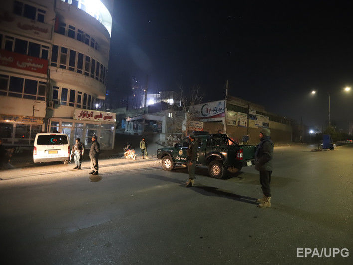 Украинцы, выжившие после нападения на отель в Кабуле, вернулись домой – МИД