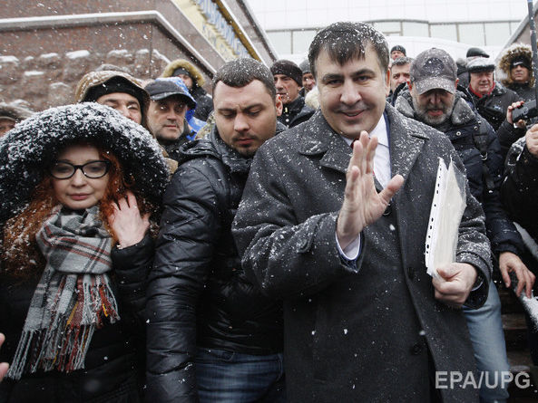 "Позор!" Сторонники Саакашвили высмеяли заявление прокуратуры о краже доказательств из микроавтобуса СБУ
