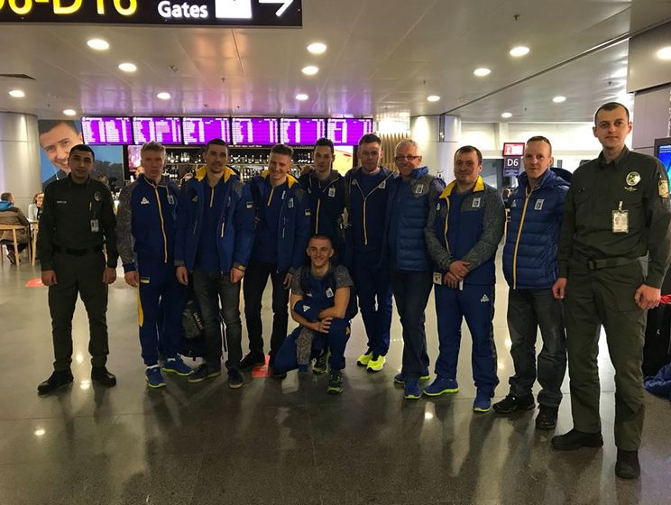 Мужская сборная Украины по биатлону отправилась на Олимпиаду 2018