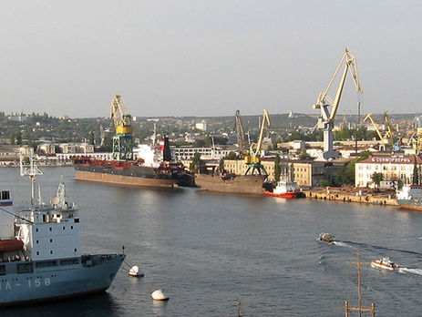 Правительство РФ распорядилось принять в госсобственность крымский завод, принадлежащий Порошенко