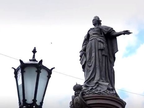 В Одессе апелляционный суд отклонил просьбу перенести памятник Екатерине II