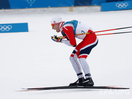 Олимпиада 2018. Норвежский лыжник Крюгер выиграл гонку в скиатлоне после падения на старте и столкновения с двумя россиянами