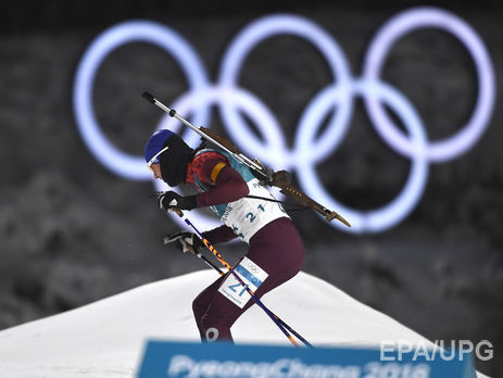 Олімпіада 2018. Російський біатлоніст, який посів 40-ве місце, переліз через огорожу, щоб сховатися від преси