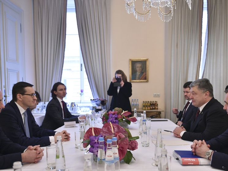Порошенко обсудил с Моравецким польский закон об Институте нацпамяти, экономическое и военно-техническое сотрудничество