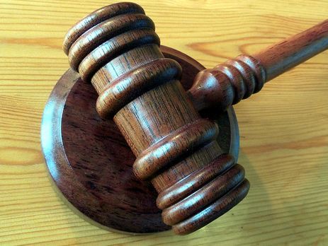 Ключевого свидетеля по делу "бриллиантовых прокуроров" доставят в суд принудительно