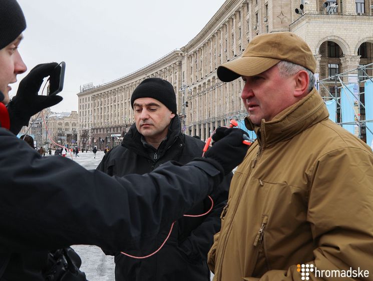"Я тут просто спостерігаю". Грицак відвідав Майдан, де проходила акція проти Порошенка