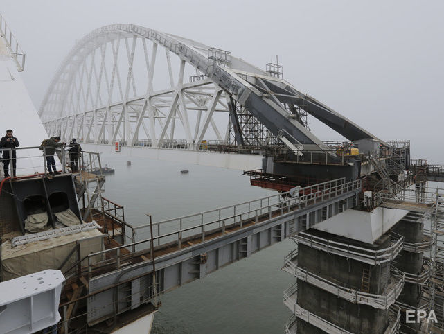 Минтранс РФ: Автомобильное движение по Крымскому мосту откроется в мае