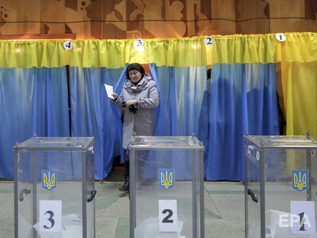 Лідери президентського рейтингу – Тимошенко, Порошенко і Бойко – опитування