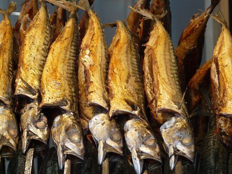 Львовский суд приговорил к условному сроку продавщицу рыбы, которой отравились более 70 человек