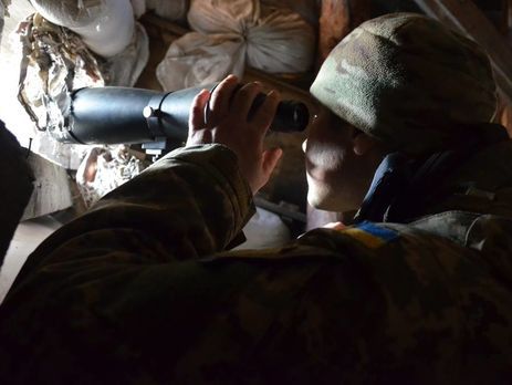 Боевики за сутки 11 раз нарушили пасхальное перемирие, двое украинских защитников ранены &ndash; штаб АТО