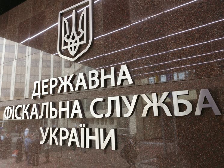 Харьковчанку оштрафовали на 1,756 млн грн за пользование нерастаможенным Mercedes