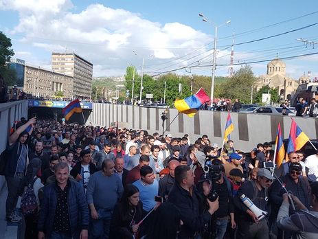 В Ереване проходят митинги оппозиции