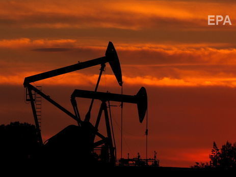 Цена на нефть упала ниже $74 за баррель