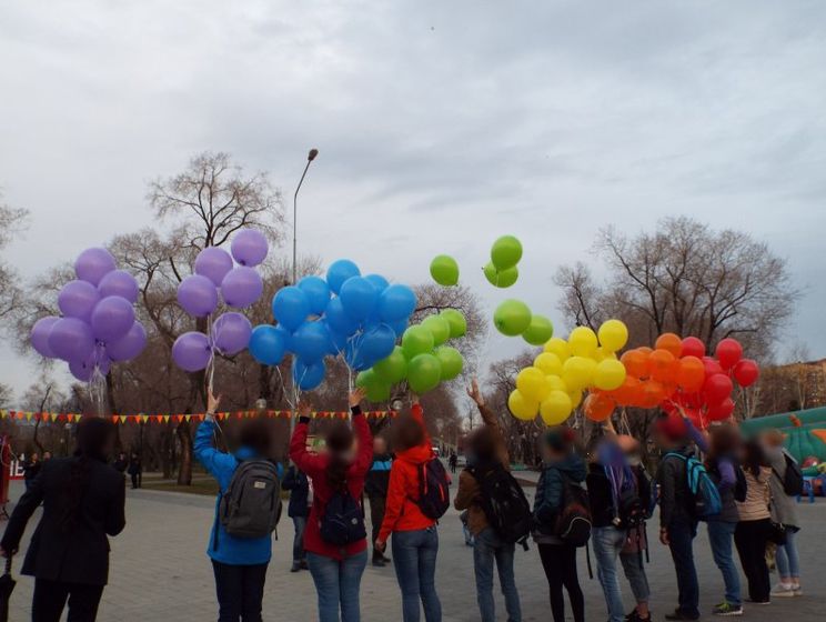 В российской Тюмени впервые прошла согласованная с властями ЛГБТ-акция