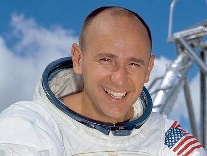 У США помер астронавт Бін, який побував на Місяці
