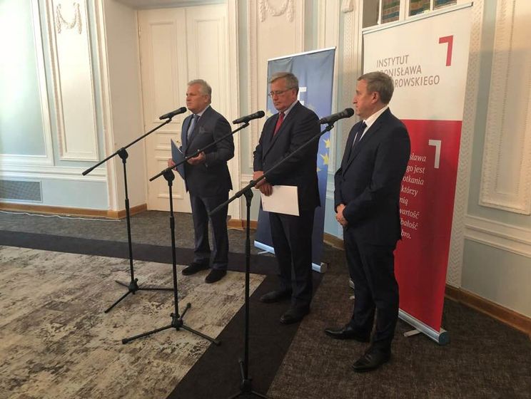 Екс-президенти України та Польщі закликали до примирення двох народів