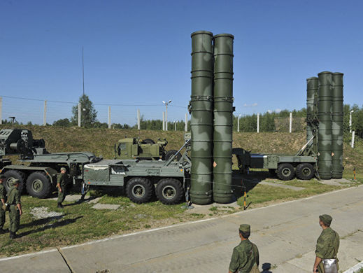 ﻿Міноборони РФ розгорнуло в окупованому Криму надувні зенітно-ракетні комплекси