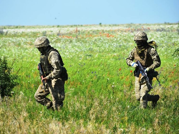 Протягом доби на Донбасі українські військові ліквідували п'ятьох бойовиків і ще чотирьох поранили – Об'єднані сили